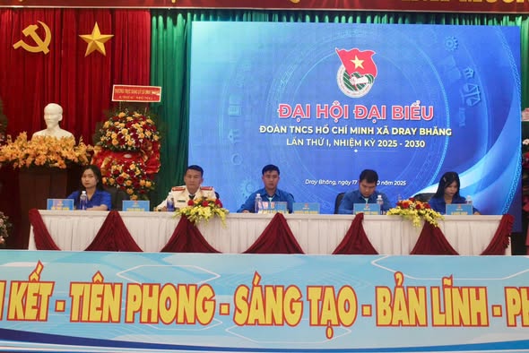 ĐẠI HỘI ĐẠI BIỂU ĐOÀN TNCS HỒ CHÍ MINH XÃ DRAY BHĂNG LẦN THỨ I, NHIỆM KỲ 2025 – 2030
