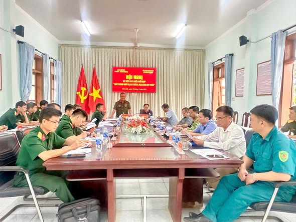 Hội nghị ký kết Quy chế phối hợp trong " Xây dựng đơn vị an toàn, địa bàn an toàn"