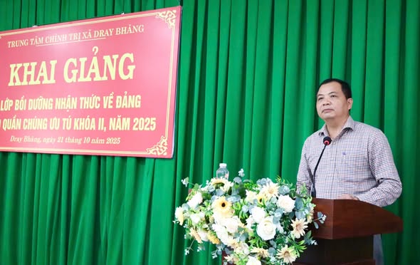 Khai giảng lớp bồi dưỡng nhận thức về Đảng khóa II, năm 2025