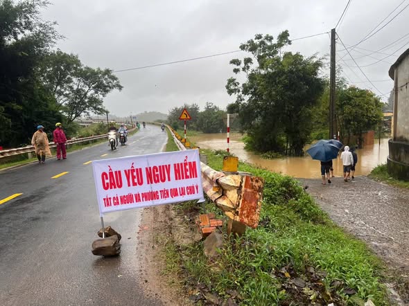 Cảnh báo tình trạng ngập lụt trên địa bàn xã