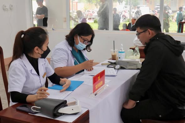 XÃ DRAY BHĂNG TỔ CHỨC KHÁM SƠ TUYỂN NGHĨA VỤ QUÂN SỰ NĂM 2026