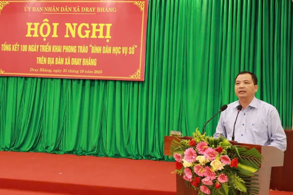 Hội nghị Tổng kết 100 ngày triển khai phong trào “Bình dân học vụ số” trên địa bàn xã Dray Bhăng