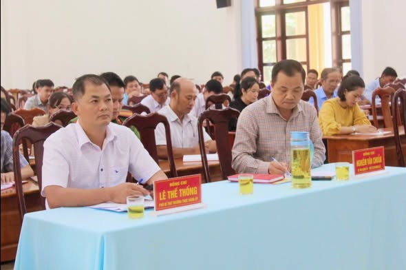 XÃ DRAY BHĂNG TỔ CHỨC QUÁN TRIỆT VÀ TRIỂN KHAI CÁC VĂN BẢN MỚI CỦA ĐẢNG NĂM 2025.