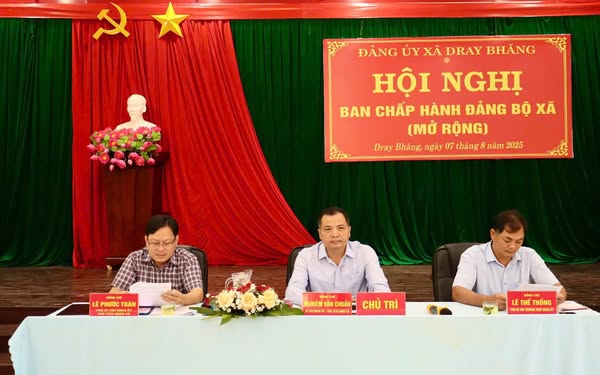 HỘI NGHỊ BAN CHẤP HÀNH ĐẢNG BỘ XÃ DRAY BHĂNG (MỞ RỘNG)