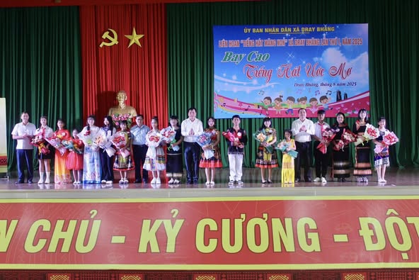 LIÊN HOAN TIẾNG HÁT MĂNG NON XÃ DRAY BHĂNG LẦN THỨ I, NĂM 2025.