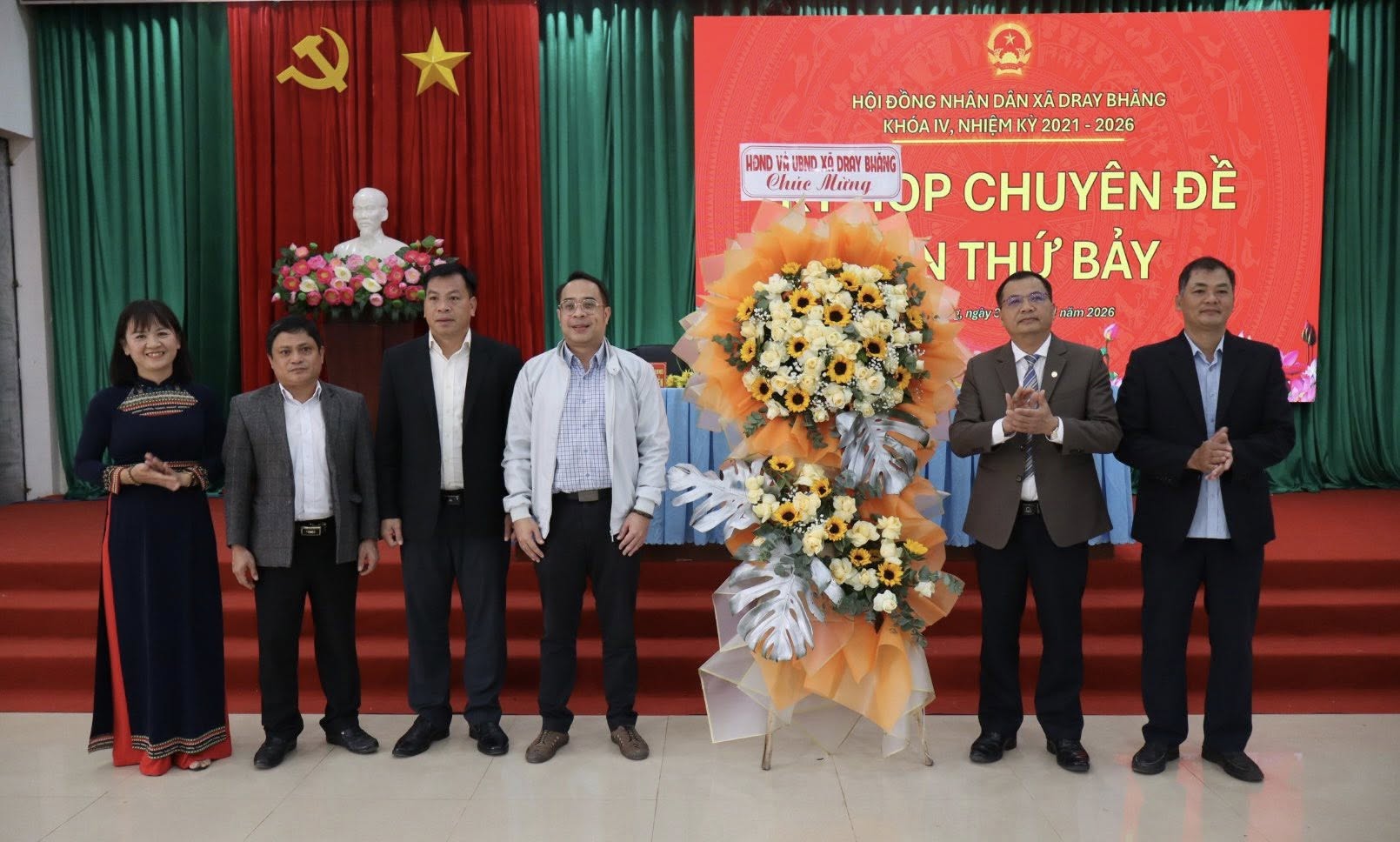 HĐND XÃ DRAY BHĂNG KHOÁ IV NHIỆM KỲ 2021-2026 TỔ CHỨC KỲ HỌP CHUYÊN ĐỀ LẦN THỨ 7 THỰC HIỆN QUY TRÌNH BẦU CHỦ TỊCH UBND XÃ NHIỆM KỲ 2021-2026.