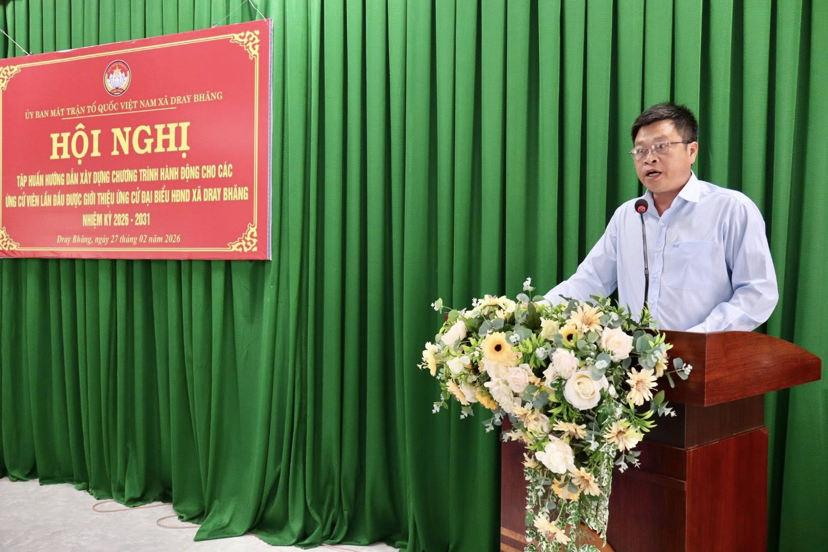 UBMTTQ VIỆT NAM XÃ DRAY BHĂNG TỔ CHỨC TẬP HUẤN, HƯỚNG DẪN XÂY DỰNG CHƯƠNG TRÌNH HÀNH ĐỘNG CHO 33 NGƯỜI ỨNG CỬ ĐẠI BIỂU HĐND XÃ LẦN ĐẦU