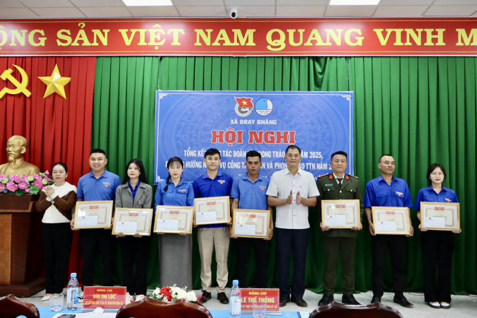 HỘI NGHỊ TỔNG KẾT CÔNG TÁC ĐOÀN VÀ PHONG TRÀO THANH THIẾU NHI NĂM 2025