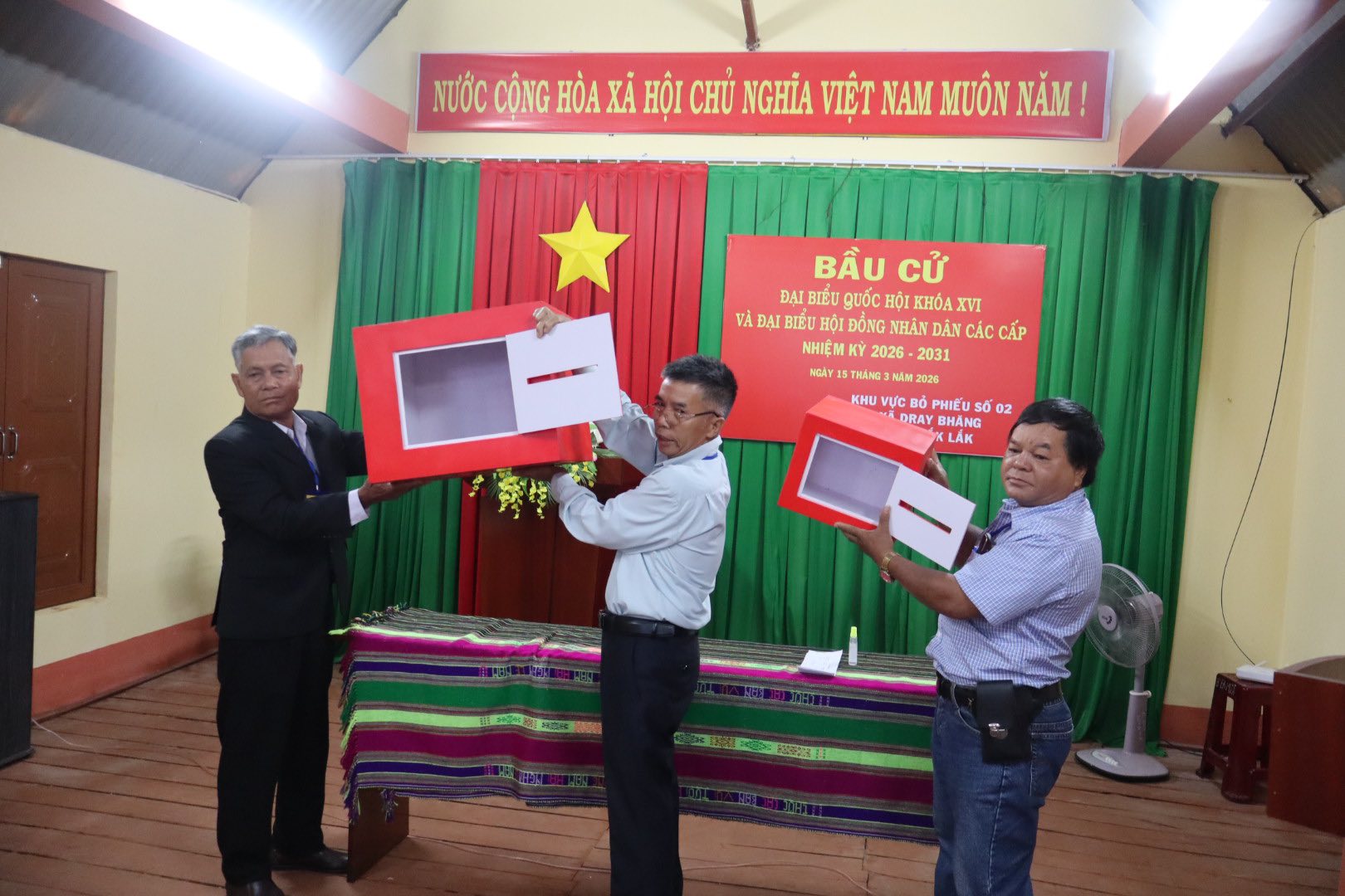 KHAI MẠC BẦU CỬ ĐẠI BIỂU QUỐC HỘI VÀ HĐND CÁC CẤP NHIỆM KỲ 2026-2031 TRÊN ĐỊA BÀN XÃ DRAY BHĂNG