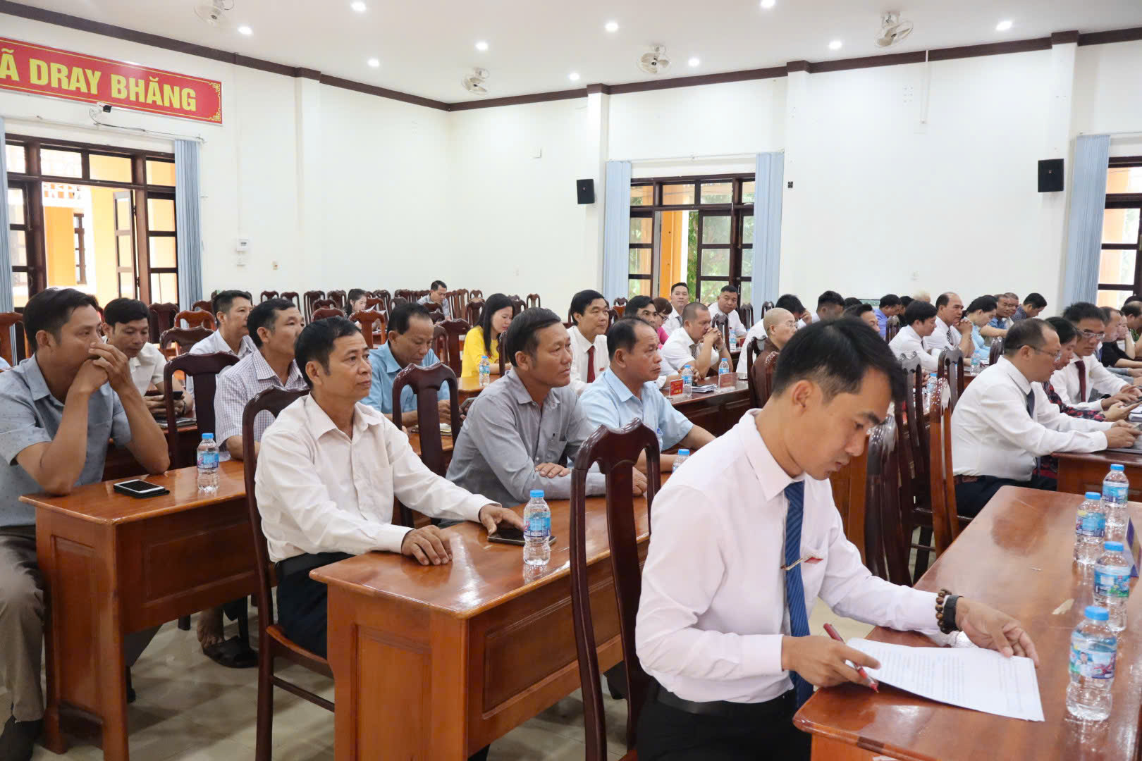KỲ HỌP THỨ HAI HĐND XÃ DRAY BHĂNG KHÓA V, NHIỆM KỲ 2026 – 2031