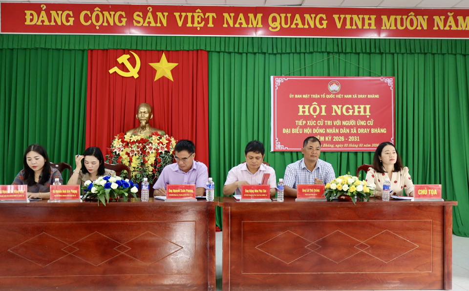 UBMTTQVN XÃ DRAY BHĂNG TỔ CHỨC TIẾP XÚC CỬ TRI VẬN ĐỘNG BẦU CỬ TẠI ĐƠN VỊ BẦU CỬ SỐ 4